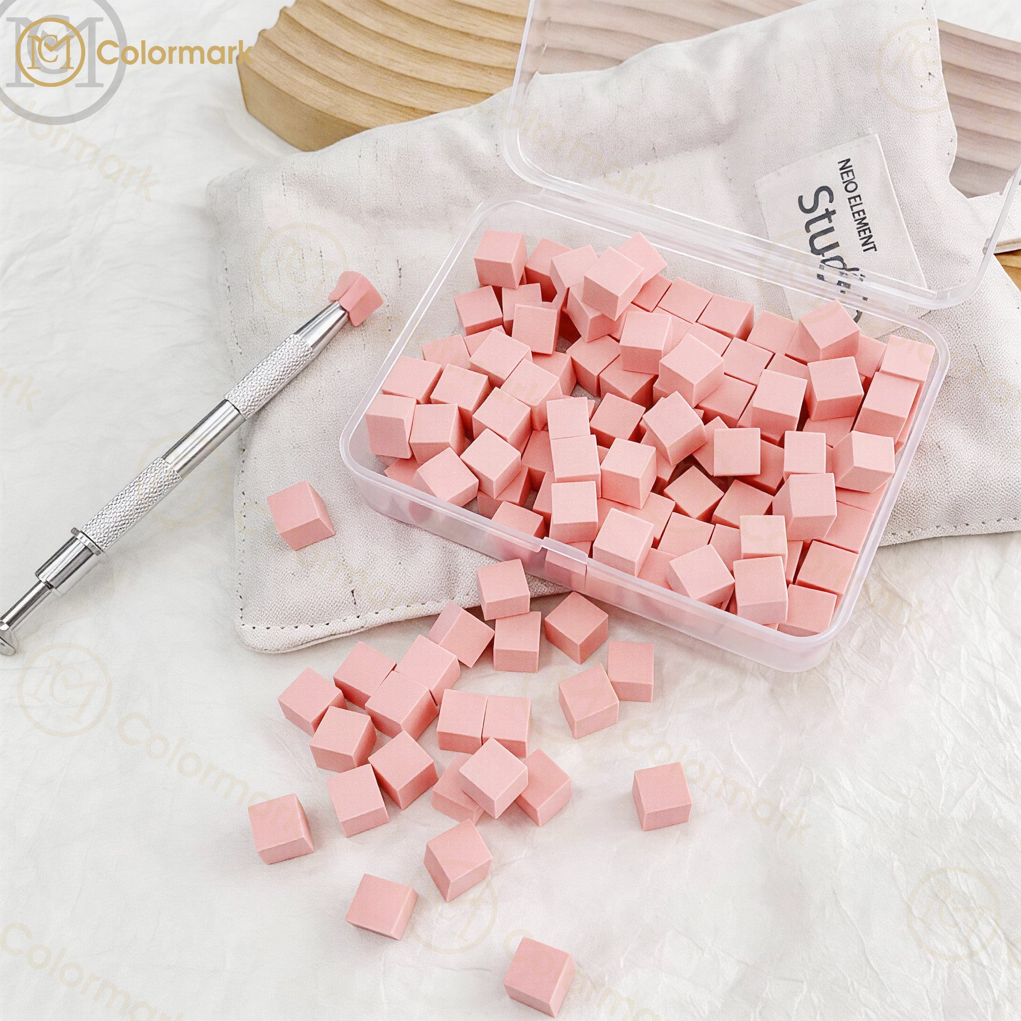 Mini Nail Art Small Square Nail Trimming Tool Set with Pat Cotton Sponge Grab Clip for Nail Art Shops